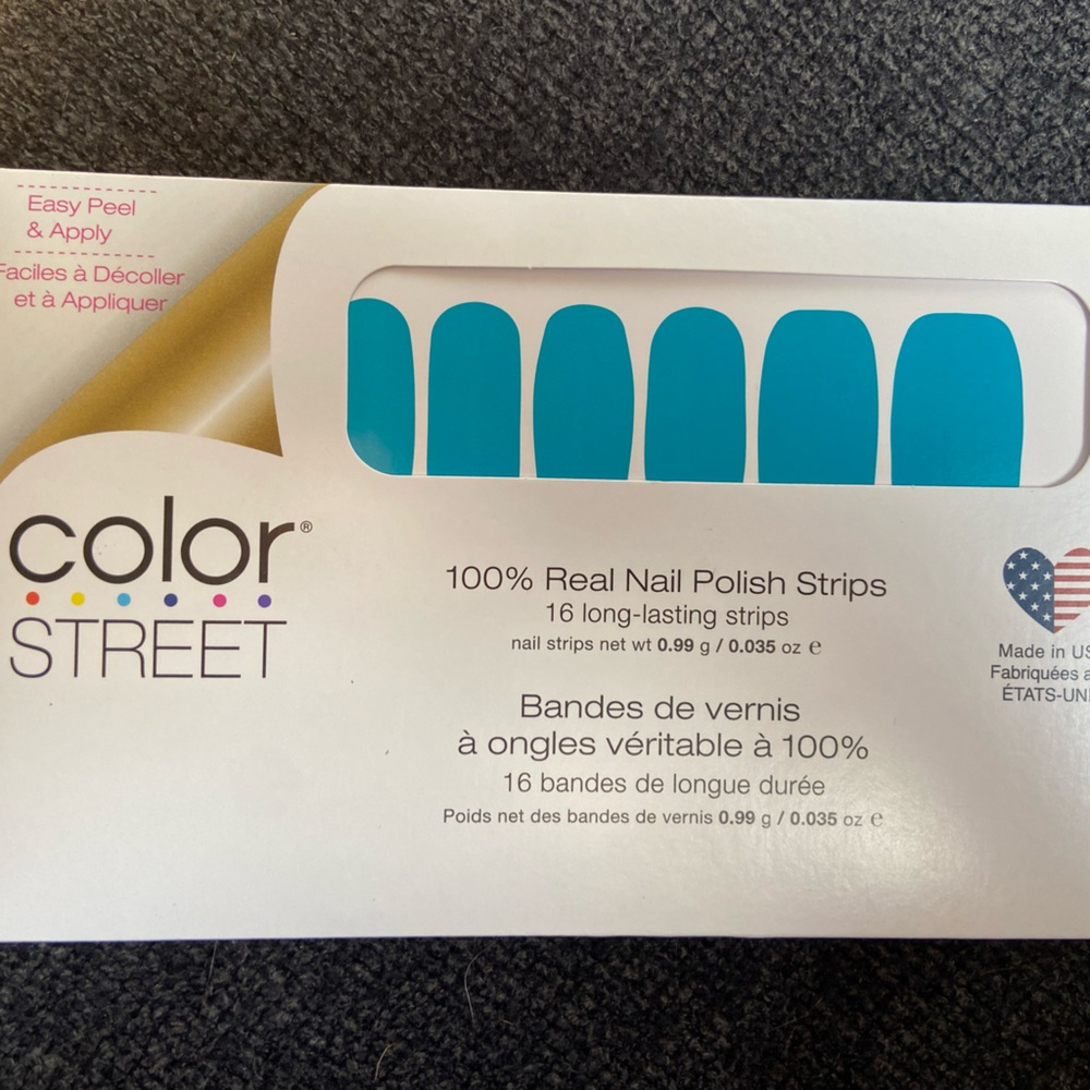 Color Street “Blue-dapest” nail set!